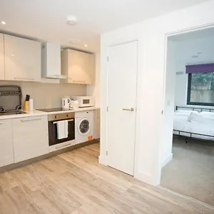 Apartment 8 Compass Point